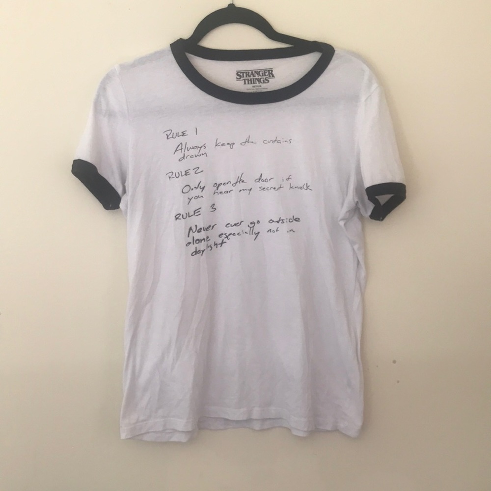 Stranger Things graphic tee, women’s size large